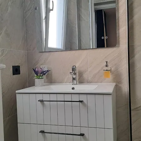 Privat bolig Latifi Durrës